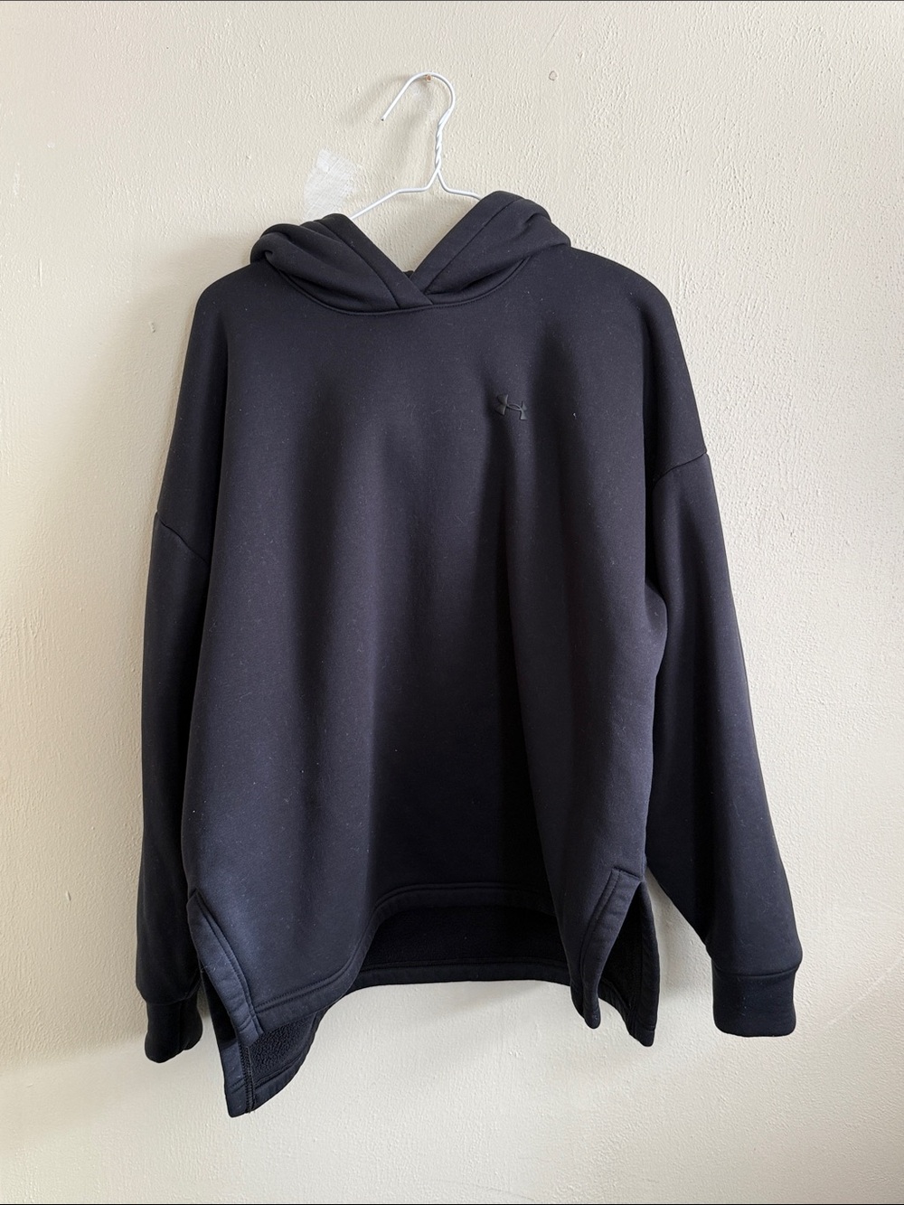 Under Armour Black Hooded Sweatshirt Loose Extra Soft Fleece